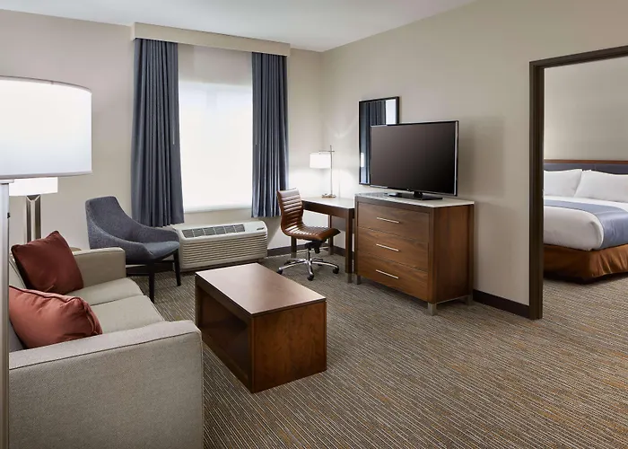 Wingate By Wyndham Hurricane Wv
