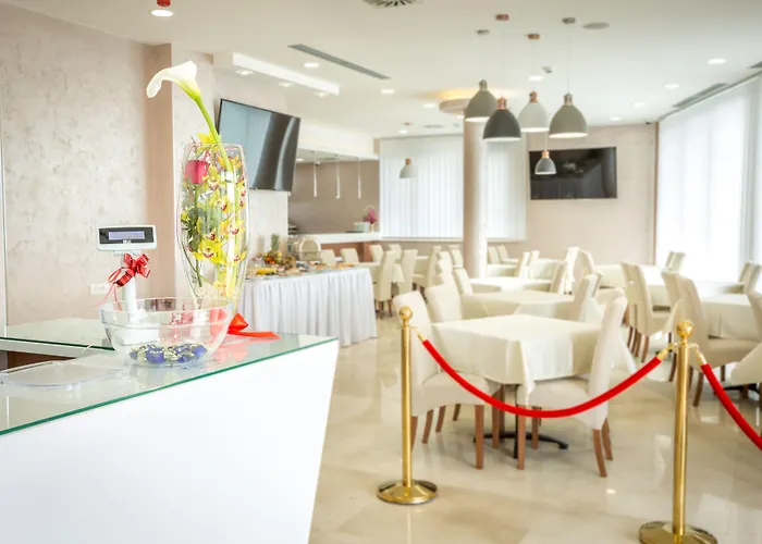 Hotel Mar Garni