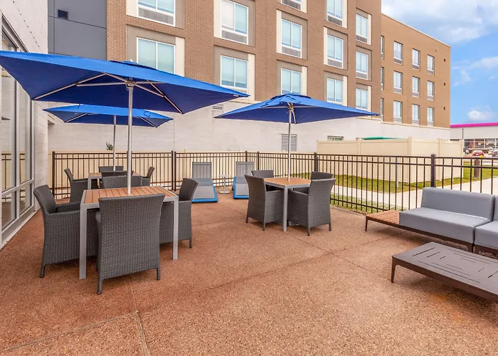 Hampton Inn & Suites Bloomfield Hills Detroit