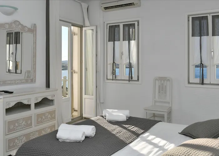 Parian Lithos Residence