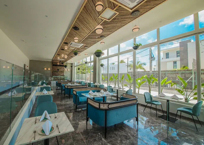 Ocean V Hotel (Adults Only)