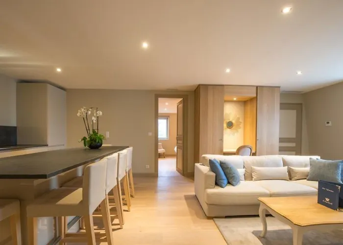 Les Suites Du Champagne De Venoge
