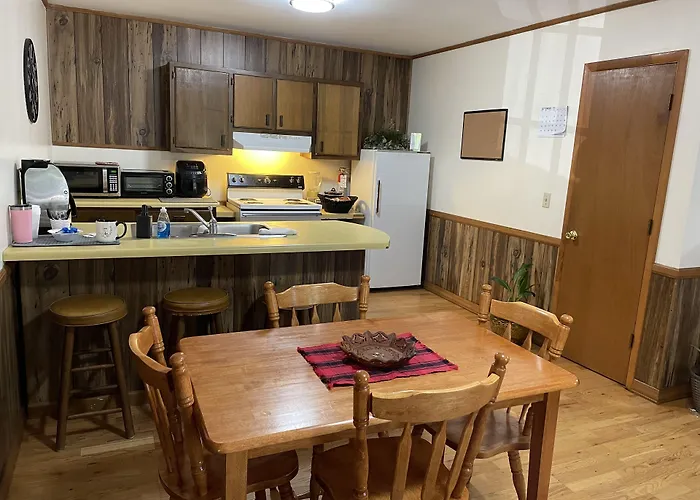 Pine Valley Motel