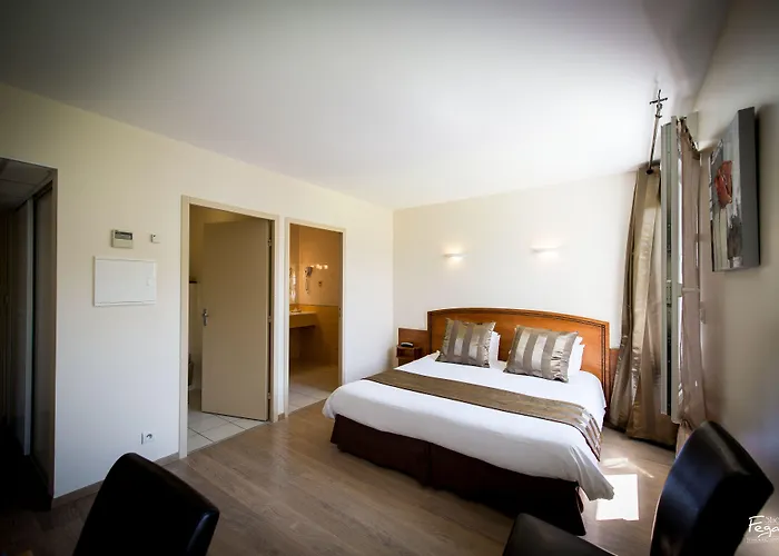 Hotel Le Lion D'Or