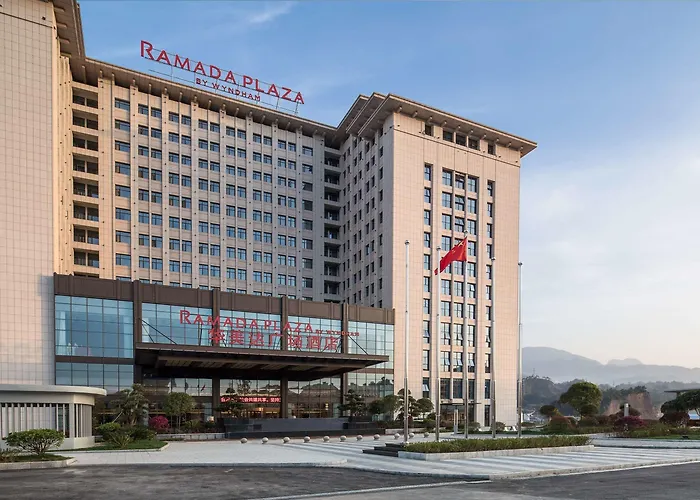 Ramada Plaza By Wyndham Enshi