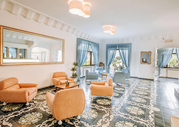 Hotel Zaro