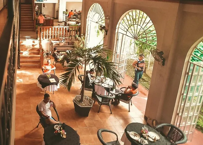 Fernando'S Hotel