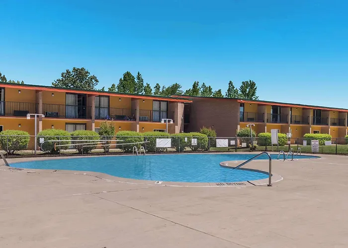 Econo Lodge High Point - Archdale