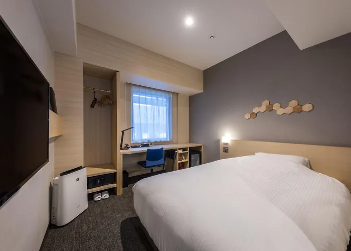 JR Clement Inn Kochi