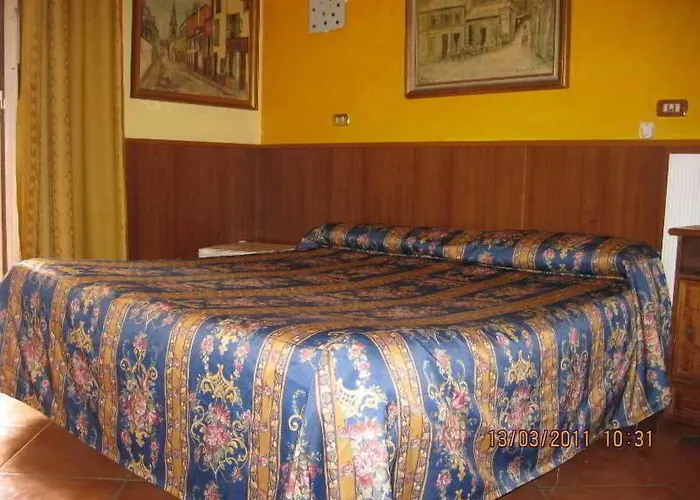 Le Petit Hotel