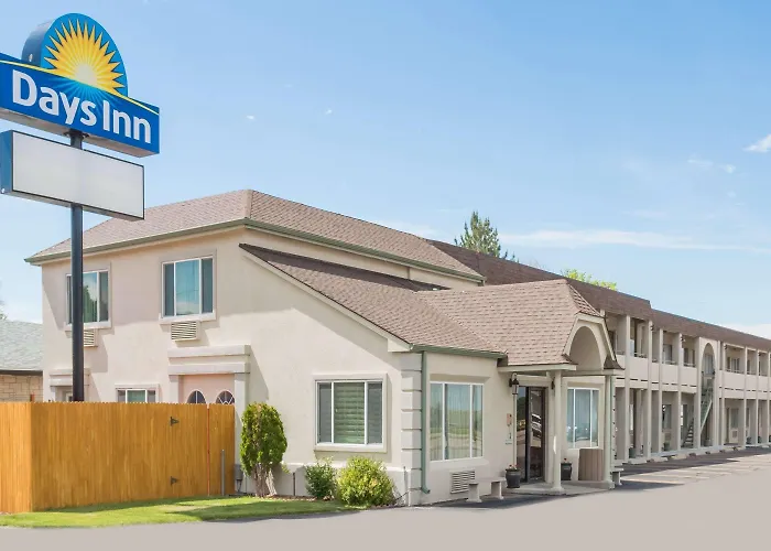 Days Inn By Wyndham Kimball