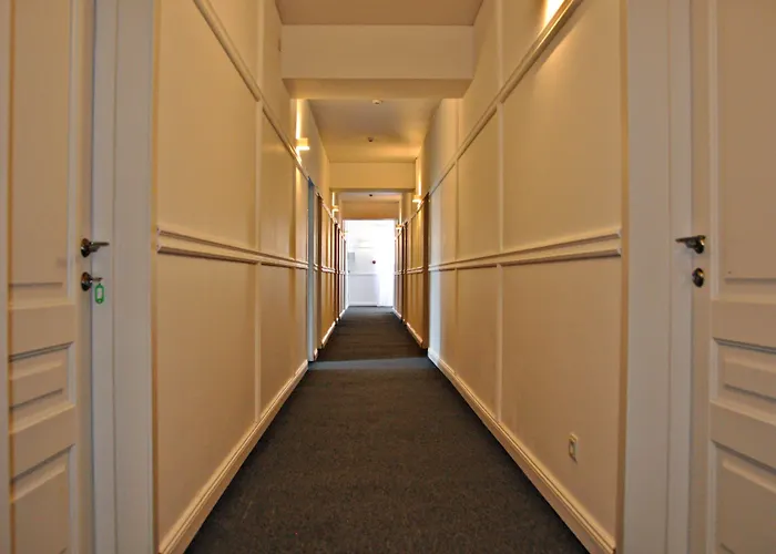 Medelean Hotel