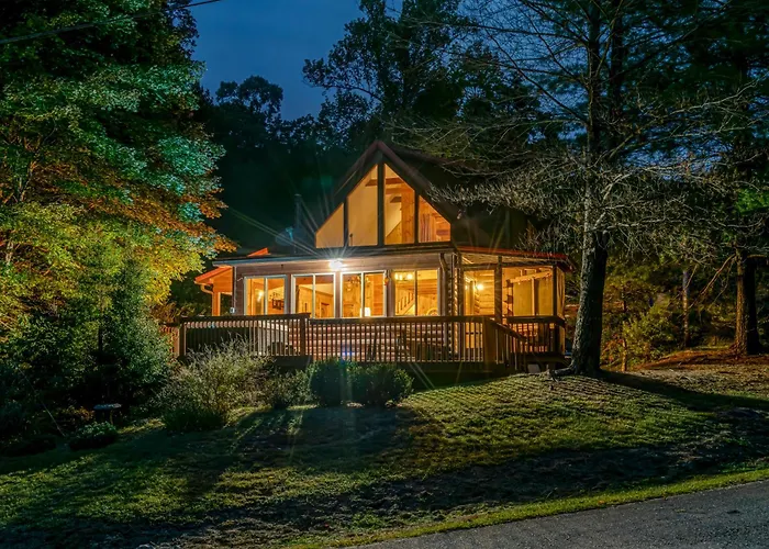 Luxury Cabin 45 Min To Asheville Hot Tub & Fire Pit