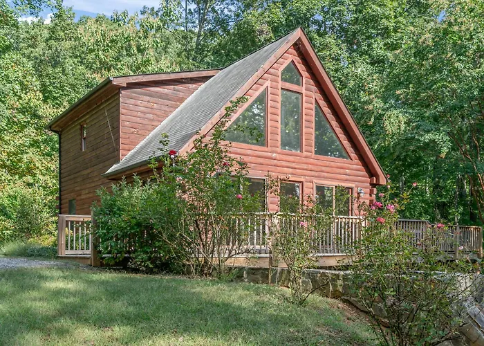 Spectacular Log Cabin Home 45 Minutes To Asheville