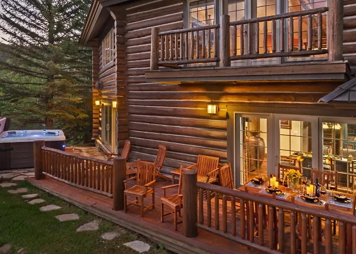 Pioneer Lodge