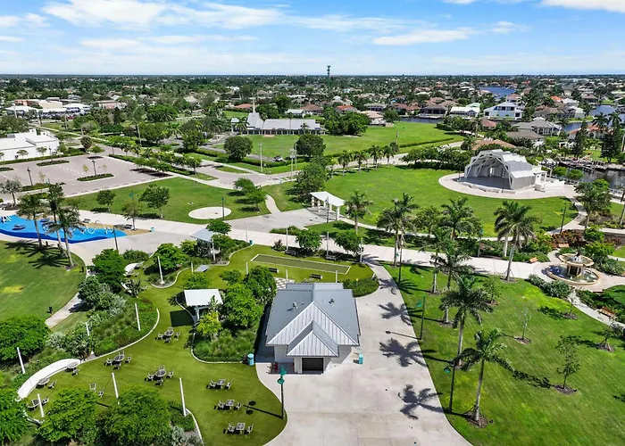 Pet-Friendly Inland Home With Resort Style Yard/Pool