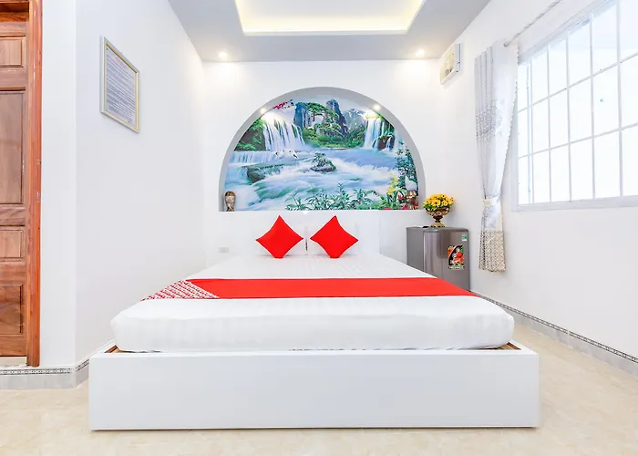 Super Oyo 598 Peony Hotel