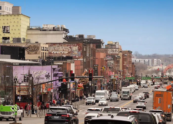 Boulevard Stays Downtown Nashville