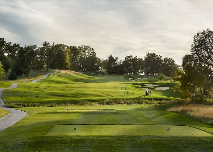 Riverside Casino & Golf Resort