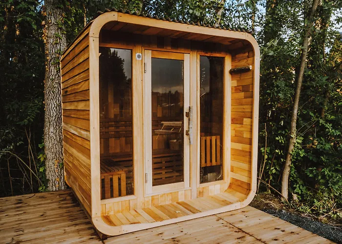Finger Lakes Treehouse