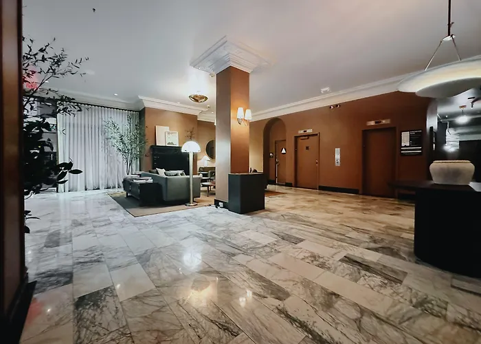 FOUND Hotel Carlton, Nob Hill