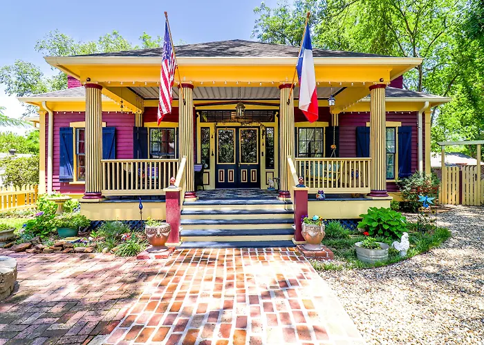 The Steamboat Inn