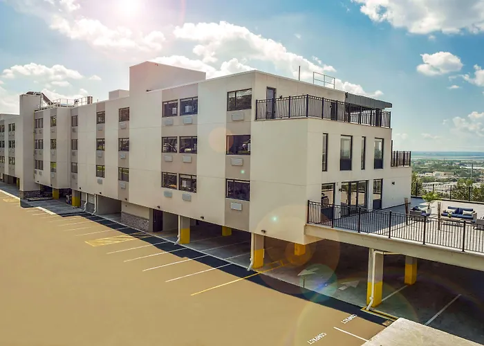 Wyndham Garden North Bergen - Secaucus