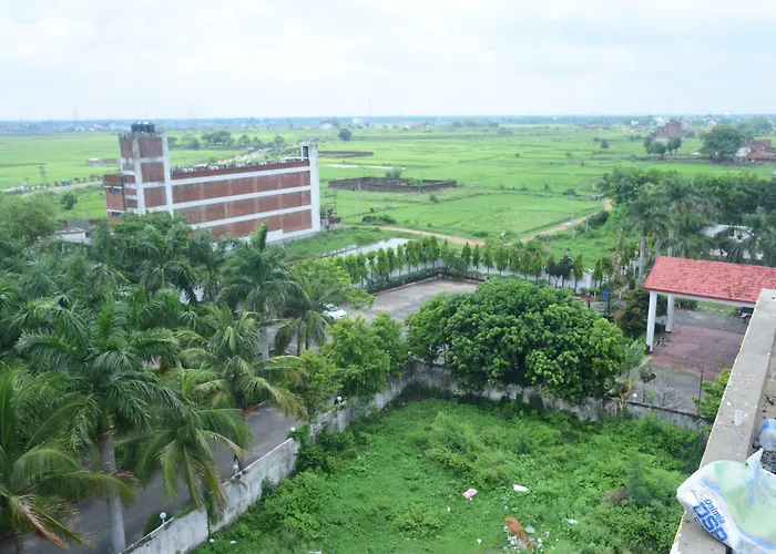 Hotel Gridhakuta International