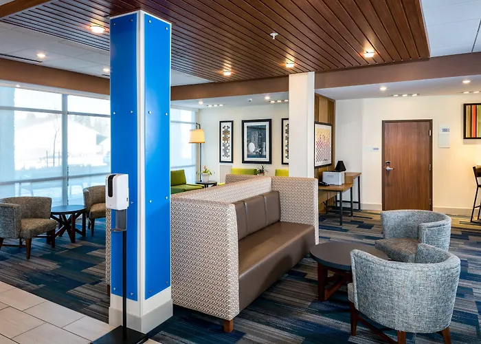 Holiday Inn Express & Suites - Bend South By Ihg