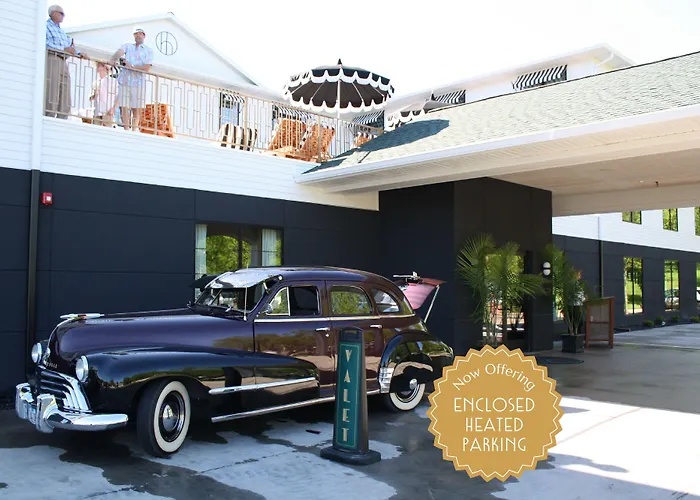 The Inn Hotel Lake Okoboji, An Ascend Collection Hotel