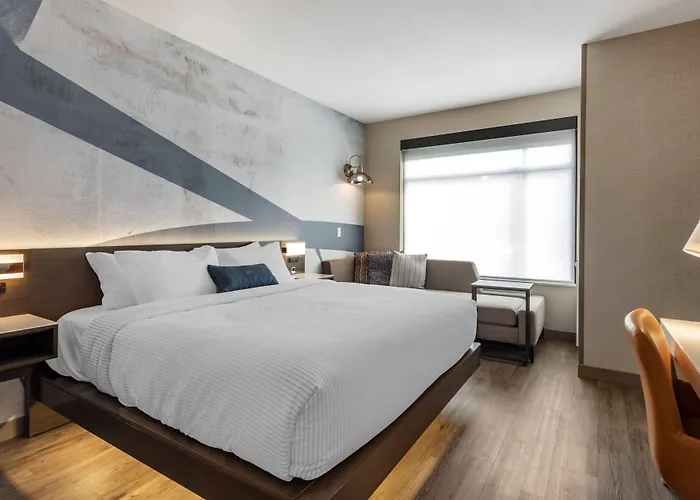 Cambria Hotel Minneapolis Downtown