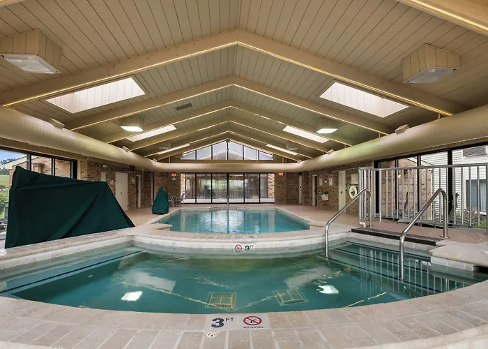 Antioch Hotel & Suites