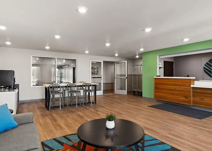Woodspring Suites Greeley