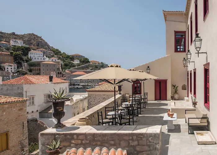 Fos Hydra Residence