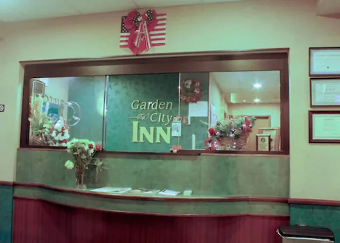 Garden City Inn
