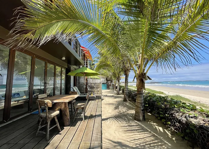 Mi Playa Galapagos Beachfront Apartments