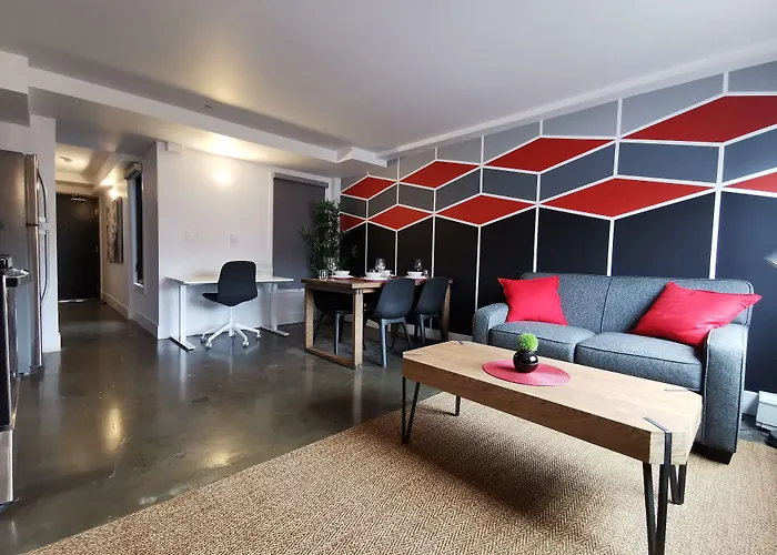 Cameo Hotel And Suites