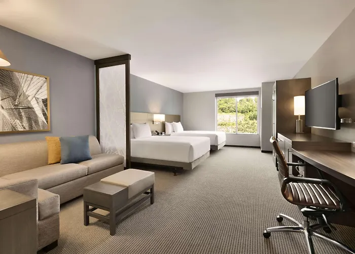 Hyatt Place Fort Lee/George Washington Bridge