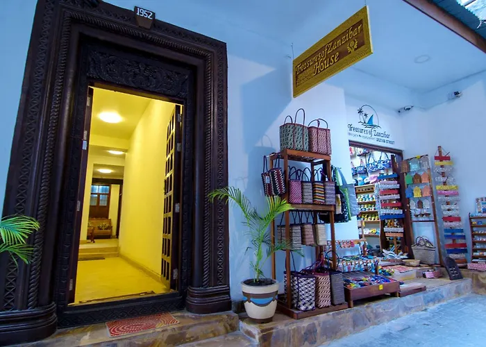 Treasures Of Zanzibar House