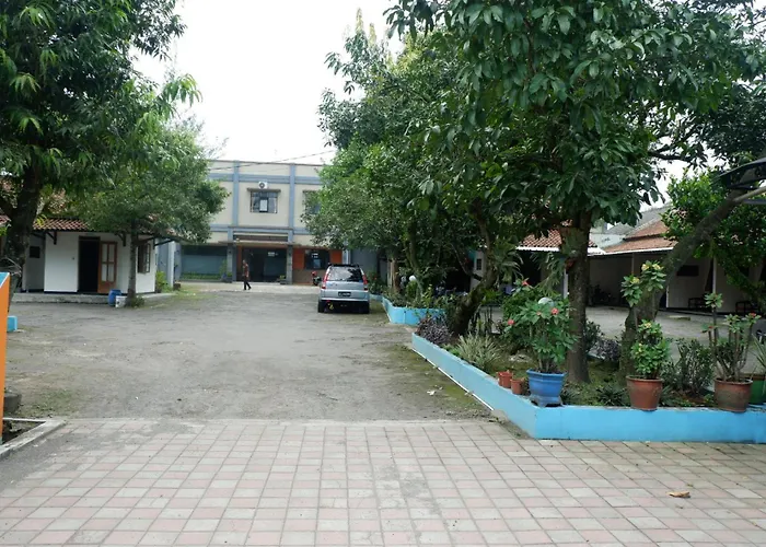 Handayani Hotel