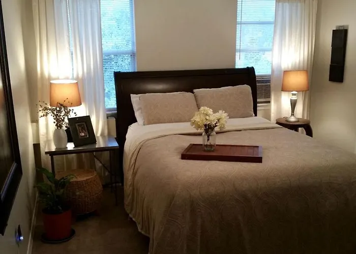 Beautiful Waterfront Cottage Rental With A Pool Near New Orleans, Louisiana
