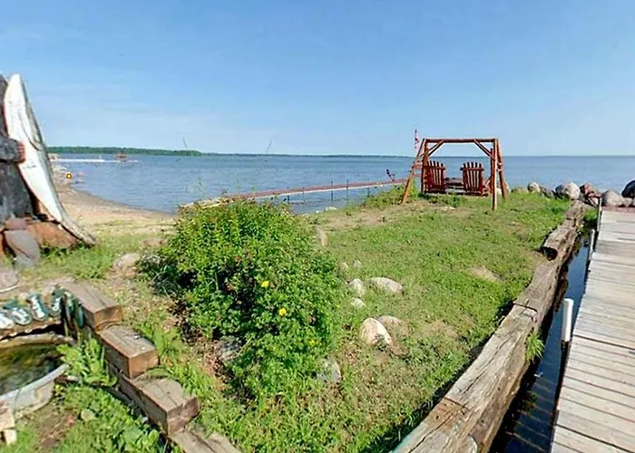 Utterly Unique Pet-Friendly Vacation Cottage In Walker, Minnesota
