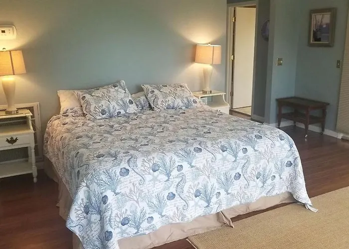 Waterfront Vacation Rental With A Hot Tub And Dock On Edisto Island, South Carolina