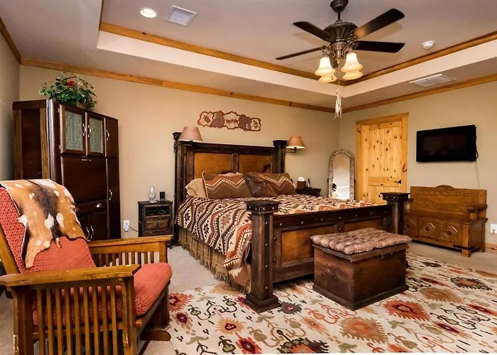 Luxurious Lodge Rental By The Palo Duro Canyon For A Family Vacation In Texas