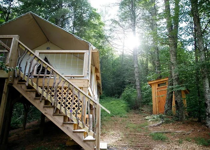 Enchanting Blue Ridge Mountains Lodging With A Wood-Burning Stove In Lenoir, Nc