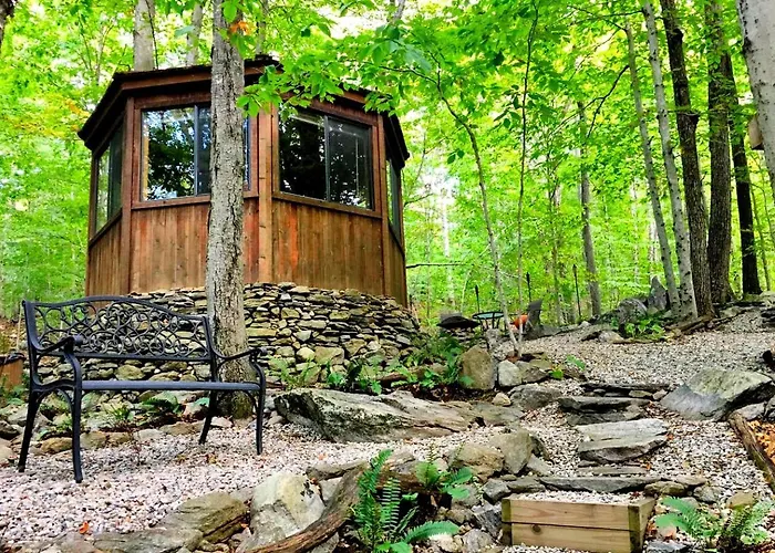 Fabulous Tiny House Surrounded By Forest In Norwich, Connecticut