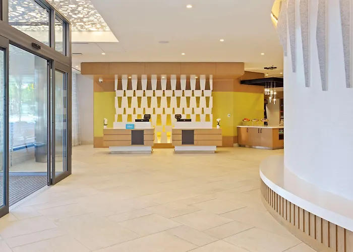 Hilton Garden Inn Boston Brookline, Ma