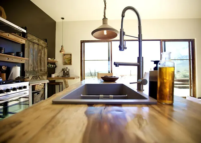 Luxury Design Rental With Breathtaking Mountain Views In Lone Pine, California