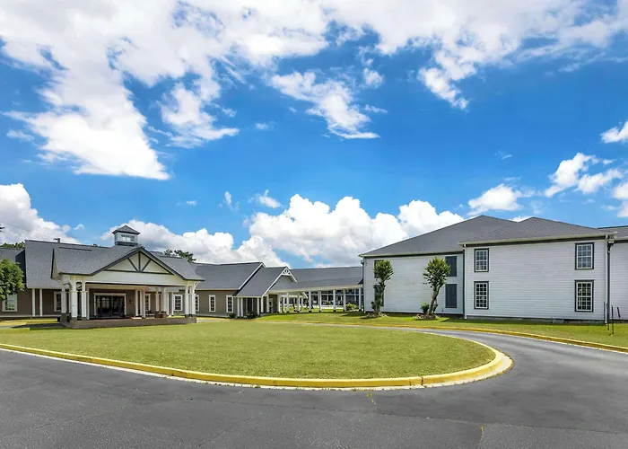 Quality Inn & Suites Santee I-95