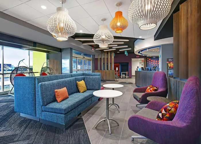 Tru By Hilton Stoughton